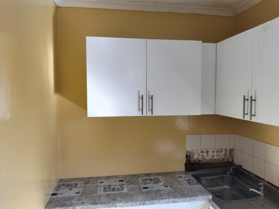 To Let 3 Bedroom Property for Rent in Mbuqu Eastern Cape